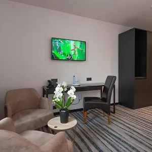 https://hotel-monarc.bruges-hotels.info